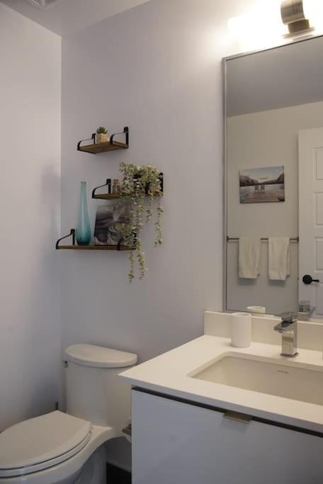 Cozy South View Suite Overlooking The Nature Trail Innisfil Exterior photo
