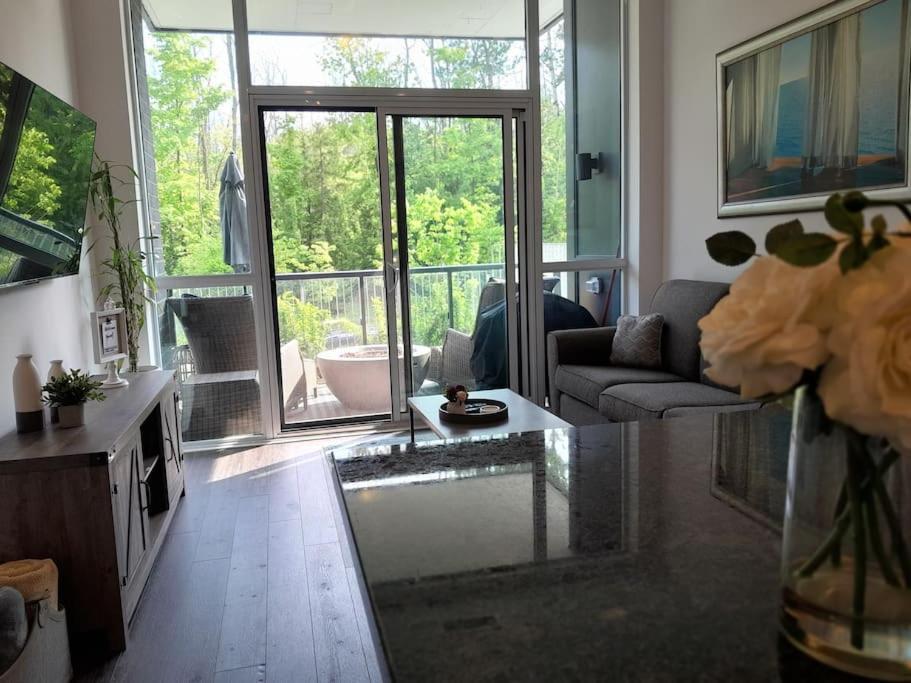 Cozy South View Suite Overlooking The Nature Trail Innisfil Exterior photo